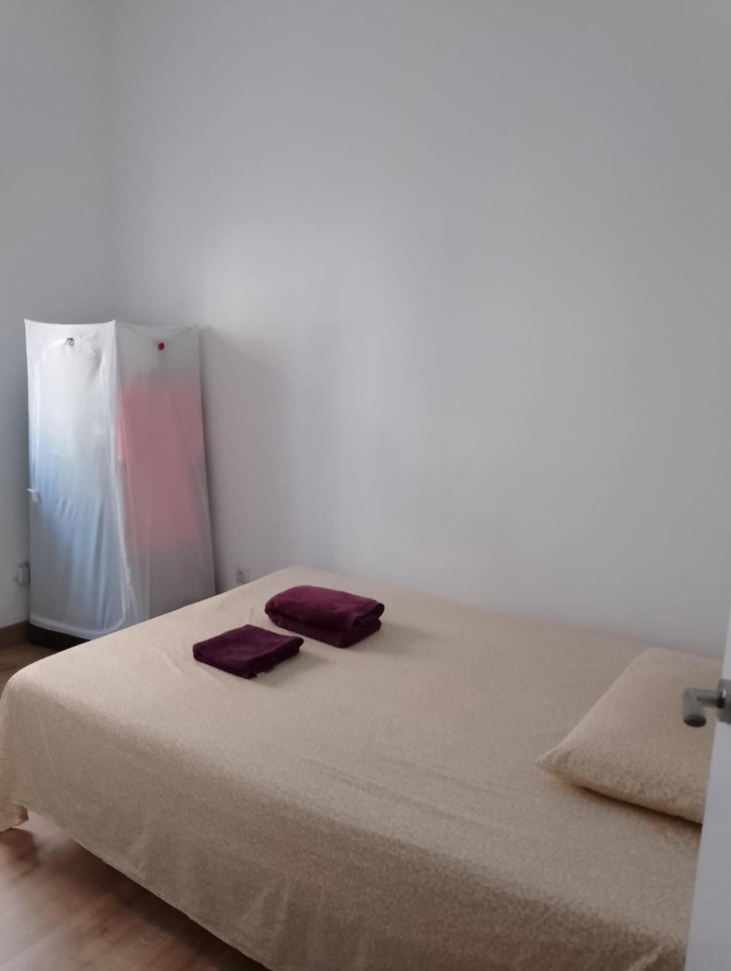 Habitacion En Piso Compartido Мадрид Екстериор снимка