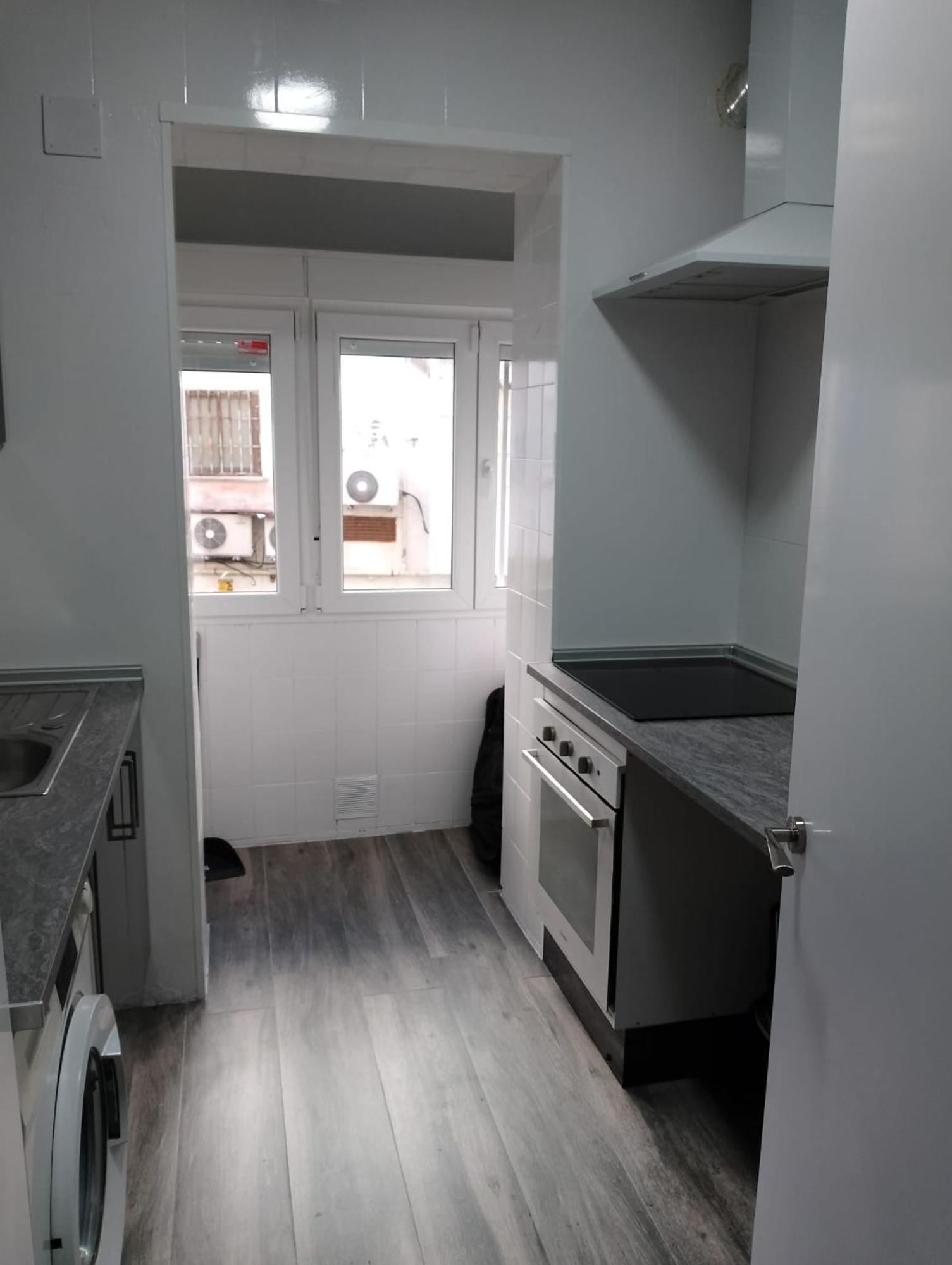 Habitacion En Piso Compartido Мадрид Екстериор снимка