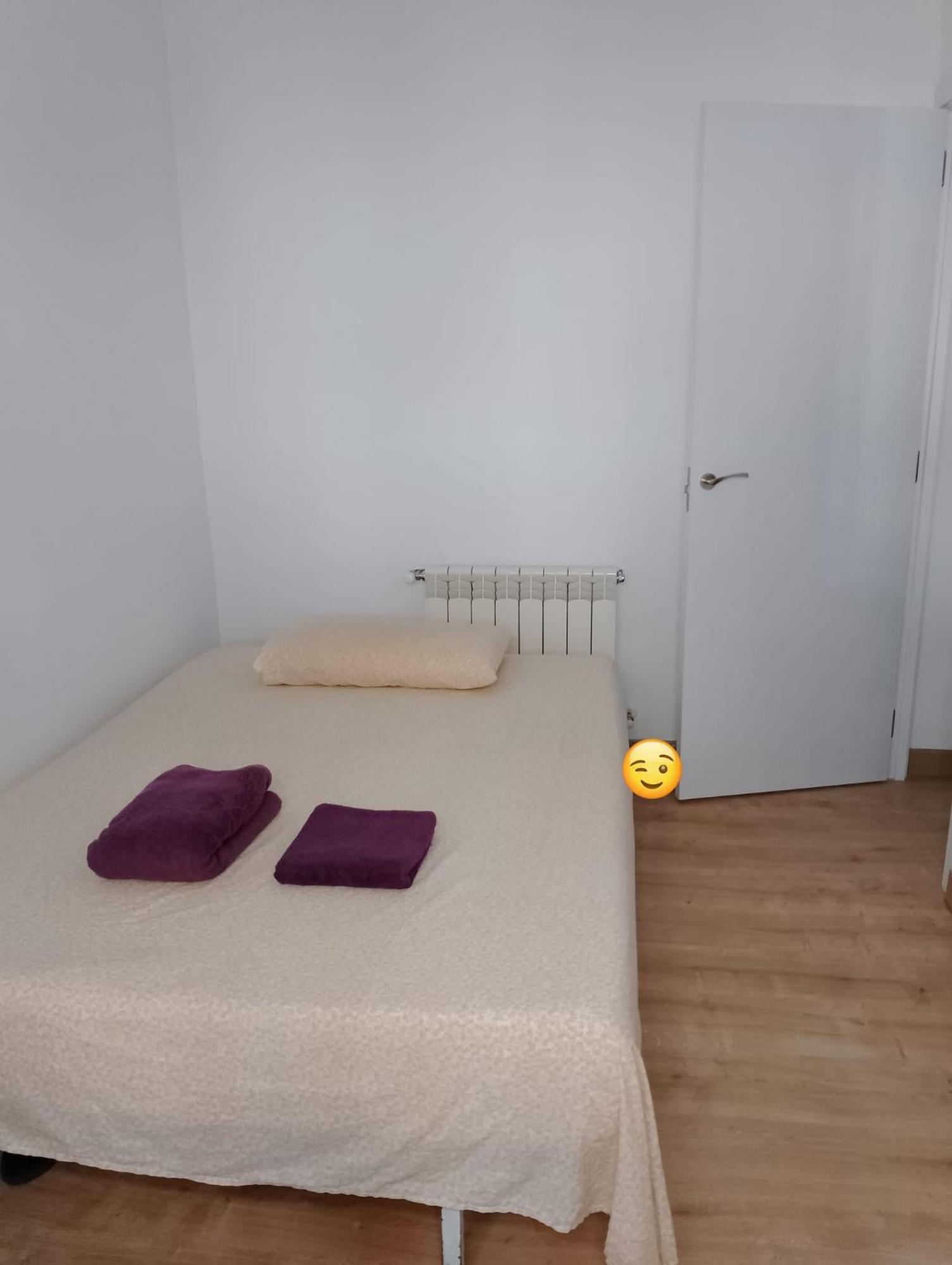 Habitacion En Piso Compartido Мадрид Екстериор снимка